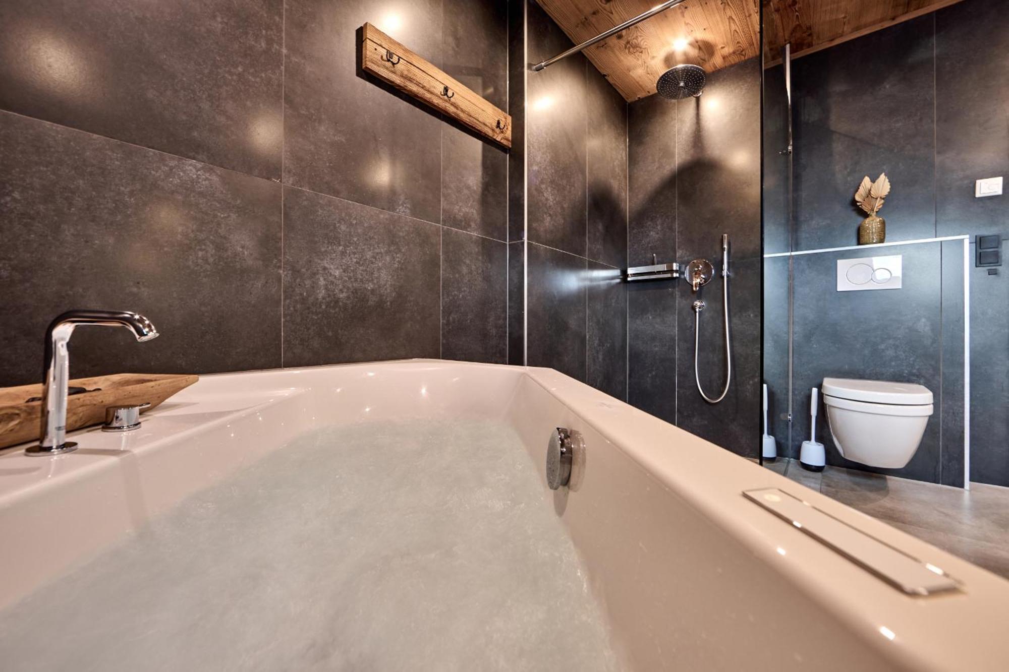 Apartment Wood&Stone Alpi Garmisch-Partenkirchen Eksteriør billede